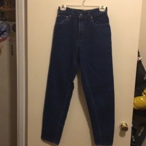 Levi Jean size 7M. Hardly worn in great condition.